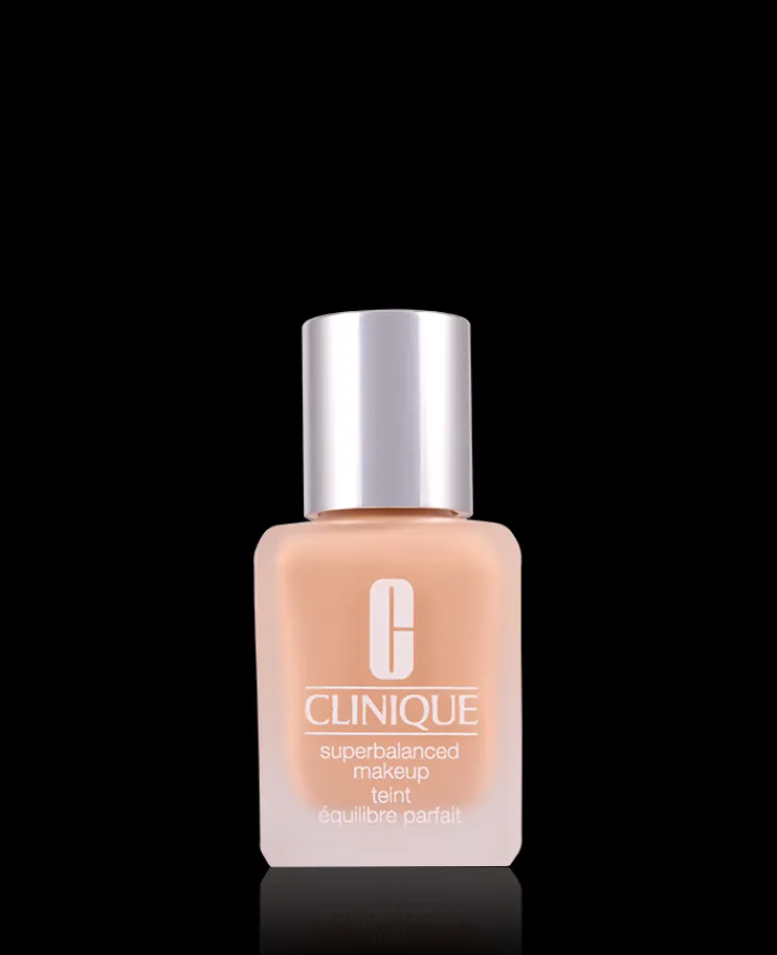 Clinique Superbalanced Makeup CN 42 Neutral 30 ml