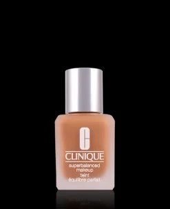 Clinique Superbalanced Makeup WN 114 Golden 30 ml